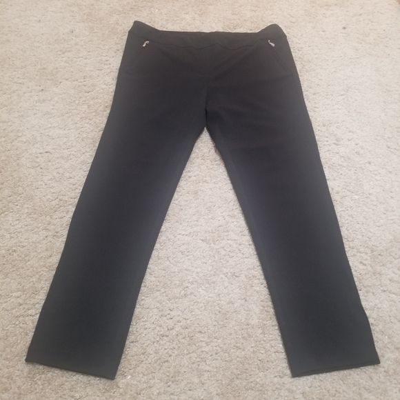 Black pants - Picture 1 of 5